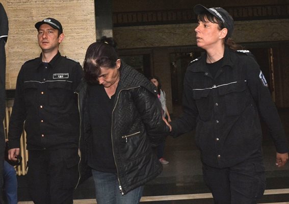 Пепа Йорданова и Олег Попов остават в ареста, реши Софийският градски съд.  СНИМКИ: БУЛФОТО