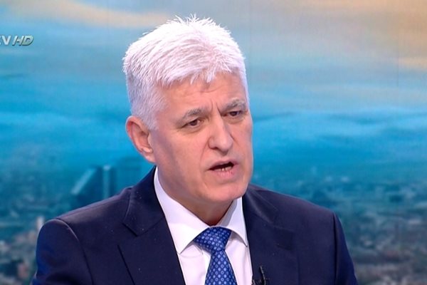 Военният министър Димитър Стоянов КАДЪР: БИ ТИ ВИ