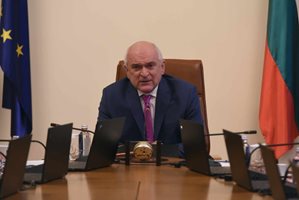 Димитър Главчев се срещна с представители на ЦИК и обсъдиха предстоящите избори