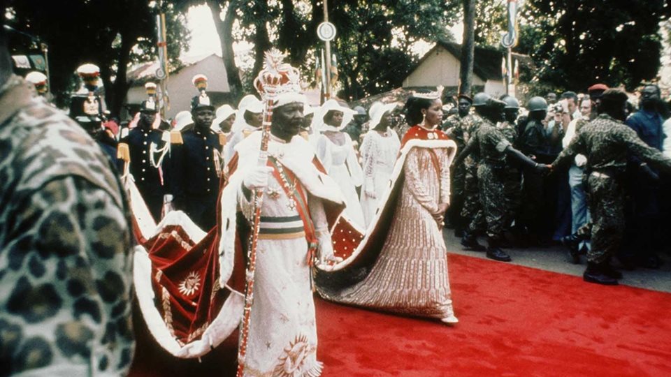 Франция помага на Бокаса да стане император