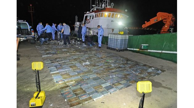 Арестуваха български моряци с кокаин за 40 млн. долара в Южна Африка СНИМКА: Western Cape SAPS