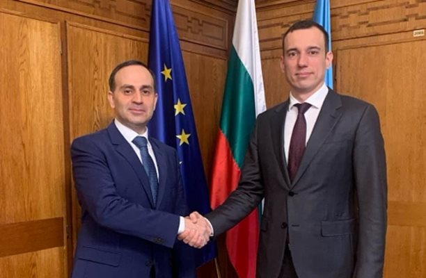 Посланикът на Азербайджан поканил Терзиев да участва в Новия градски дневен ред на ООН в Баку