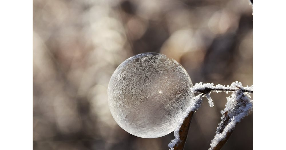 The first snow falls in Sofia (Video)