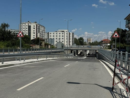 Подлезът "Модър-Царевец" е готов за пускане утре.