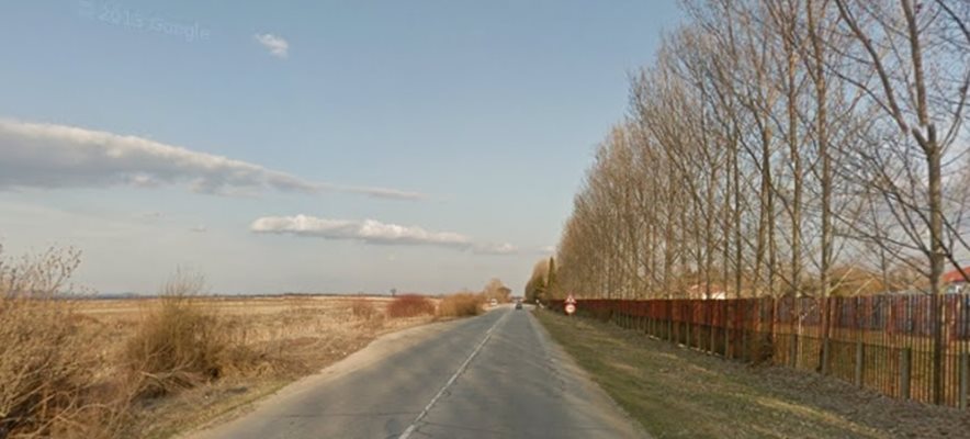 Катастрофата е станала на пътя между пазарджишките села Звъничево и Лозен  СНИМКА: Гугъл стрийт вю