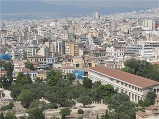 Забраняват старите автомобили и камиони в шест града в Гърция
