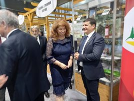 Илияна Йотова в Пловдив: Надявам се правителството и министрите да получат доверие