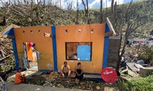 Щетите след тайфуна във Филипините