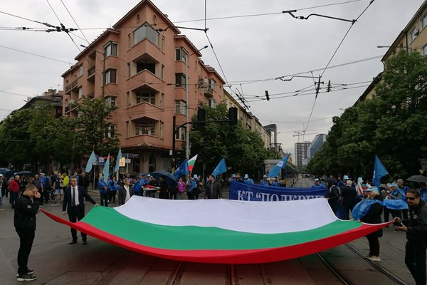 Протестиращите блокираха Петте кьошета. СНИМКИ: Велислав Николов