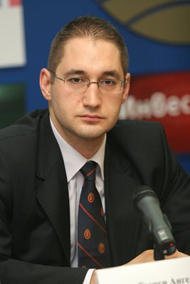 Георги Ангелов, ст. икономист в Институт "Отворено общество"