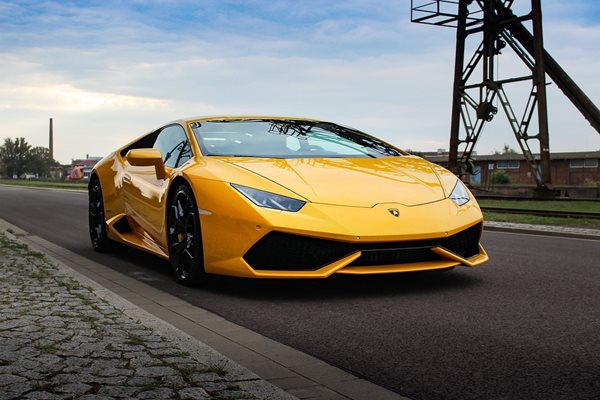 Lamborghini Huracan СНИМКИ: Pixabay