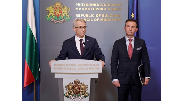 Премиерът в оставка акад. Николай Денков обясни, че оттегля оставката на Живко Коцев СНИМКА: Пресцентър на Министерски съвет