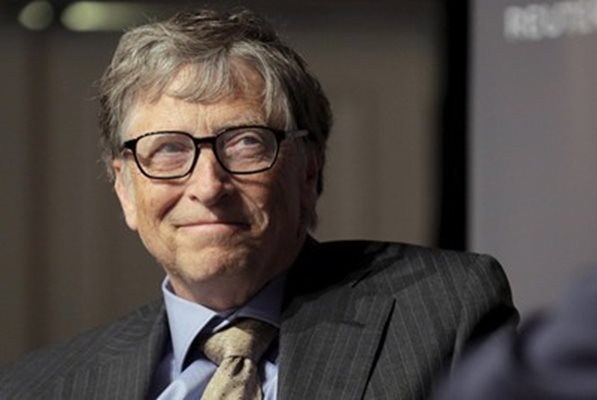 Милиардерът Бил Гейтс смята, че изкуственият интелект е епохален пробив.