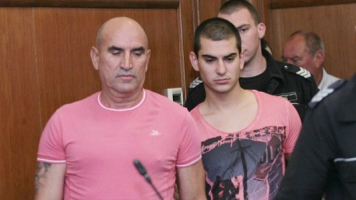 Ценко Чоков и синът му Мартин са обвинени като тартори на банда за изнудване
