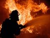 Военни гасят пожар на полигон „Елена" край Хасково