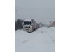 10 коли и снегорин блокирани на пътя Ахелой - Каблешково
