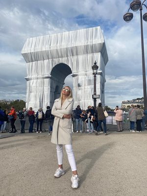 Имах щастието да съм в Париж, когато Триумфалната арка бе опакована по проект на нашия голям художник Кристо