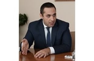 Караниколов: Българските маски днес минават втори преглед във вирусологията, трябват три изпитания