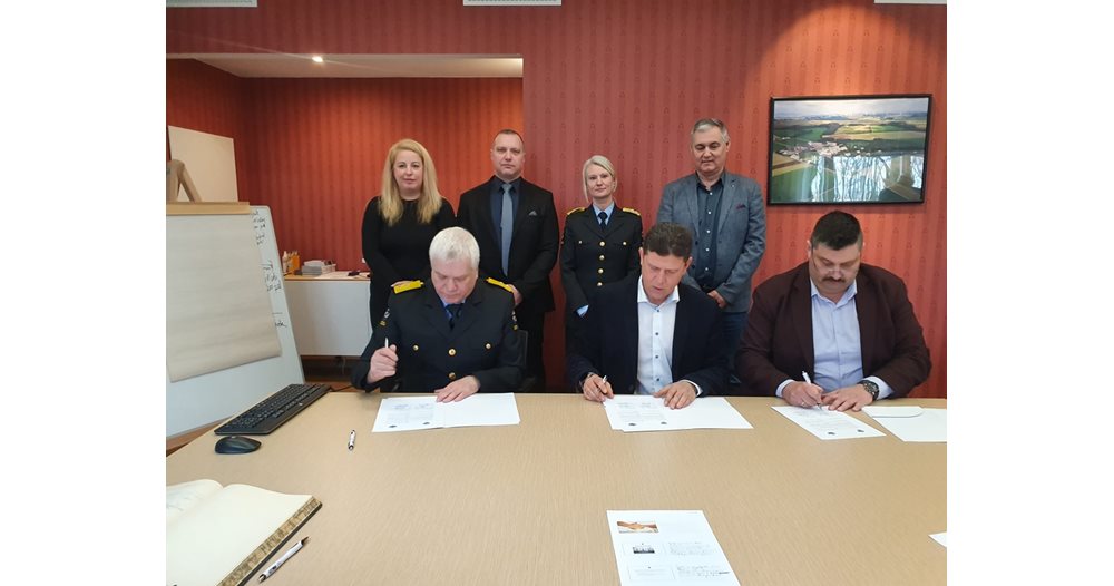 Belene og Pleven fengsler signerte en samarbeidsavtale med Ona fengsel i Norge