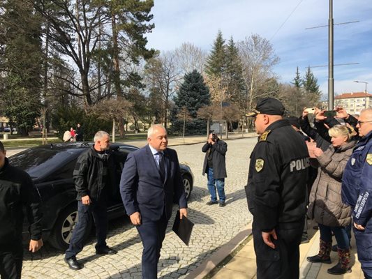 Министър Демерджиев беше в Кърджали, за да присъства на годишния отчет на ОД на МВР. СНИМКА: НЕНКО СТАНЕВ