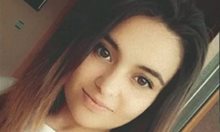 Малки момичета обвиняват баща си в убийството на майка им, но живеят с него в пловдивско село