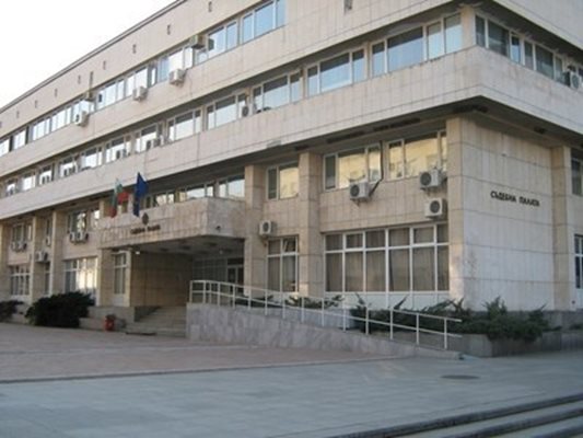 Съдебна палата в Ловеч СНИМКА: Архив