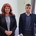 Огнян Траянов представи на
вицепрезидента Илияна Йотова приложението си.

СНИМКА:
ПРЕЗИДЕНТСТВОТО