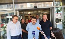 Групата на БСП изключи Калоян Методиев, още преди да се е заклел като депутат
