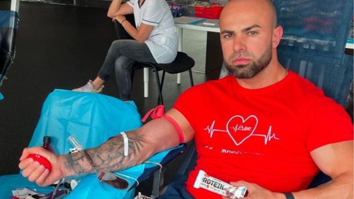 Ричард Величков ще дарява кръв 2 пъти годишно