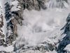 Висока лавинна опасност в Рила и Пирин заради обилния сняг и силните ветрове