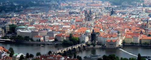 Чехия със сценарий за отваряне на магазини на 3 вълни до май от този вторник