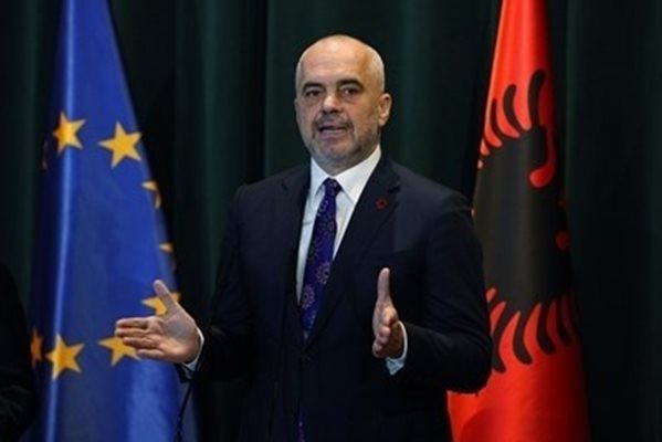 Албанският премиер Еди Рама СНИМКА: Ройтерс