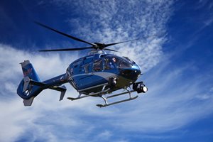 Отвлякоха пилот на хеликоптер и депутати в Нова Гвинея