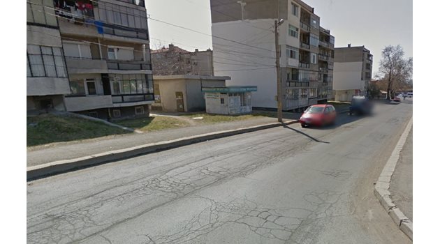 Катастрофата се случила на кръстовището на ул. "Хаджи Димитър"  и "Лозенград" в Айтос  СНИМКА: Гугъл стрийт вю