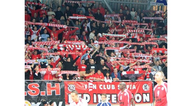 Никой не може да каже кога "червената" агитка ще има шанс да гледа ЦСКА в мачове от Шампионската лига.