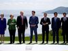 Обща снимка на лидерите на Г-7 преди началото на срещата на върха в Квебек