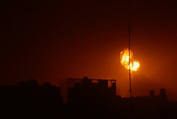 "Хамас": Няма да освободим още заложници, ако израелската агресия срещу Газа не спре