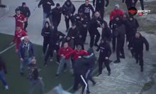 12 в ареста след масовия бой, който прекъсна мача в Пловдив (Видео)
