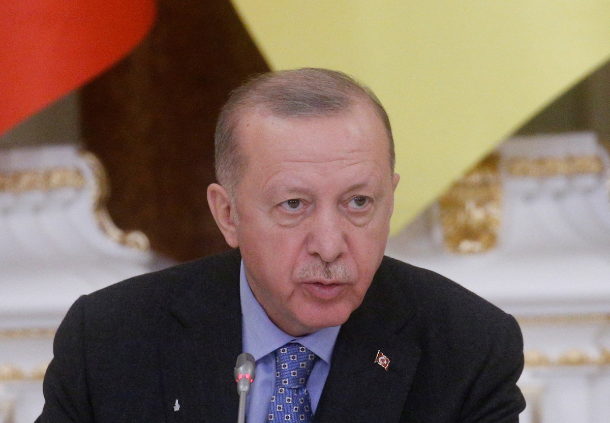 Няма да срещна с Мицотакис, докато не се "стегне", заяви Ердоган