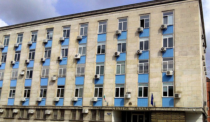 Разпитват полицай за смъртта на 54-годишен в Севлиево 16 дни след побой