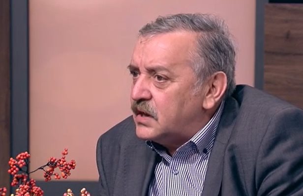 Кантарджиев: Затваряне няма да има, мерките зависят от всеки областен щаб