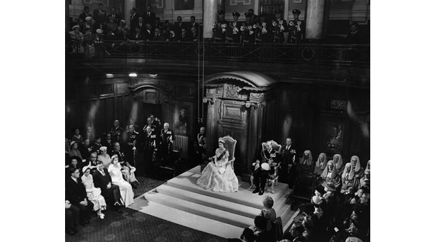 Кралица Елизабет ІІ открива сесия на парламента в Нова Зеландия. СНИМКА: GETTY IMAGES