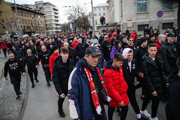 Фенове на ЦСКА ще тръгнат за Бистрица