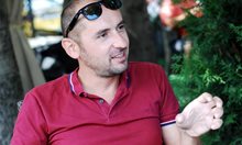 Режисьорът на "Сървайвър" Петър Дяков: Двуметрова кобра нападна екипа ни