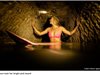 Индиана Джейн от истинския живот изследва катакомби (Снимки)