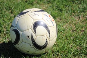 Община Плевен насърчава футбола сред деца и на село, дава имоти за спорт