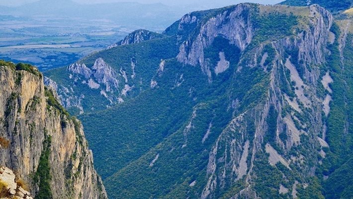 Планинари, ВНИМАВАЙТЕ! Рязко влошаване на времето следобед по планините