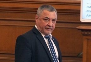 Валери Симеонов: Няма да има държавни гаранции за печалбите от частните лотарии