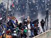 Венецуела пред ново насилие, след стрелба срещу протестиращи (Снимки)