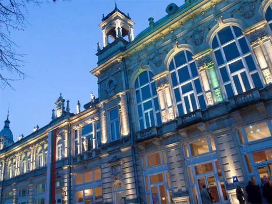 Сградата на Доходното здание е една от най-красивите в Русе.